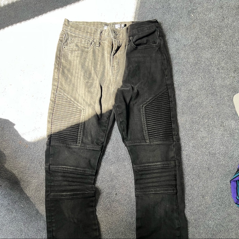 Black skinny jeans